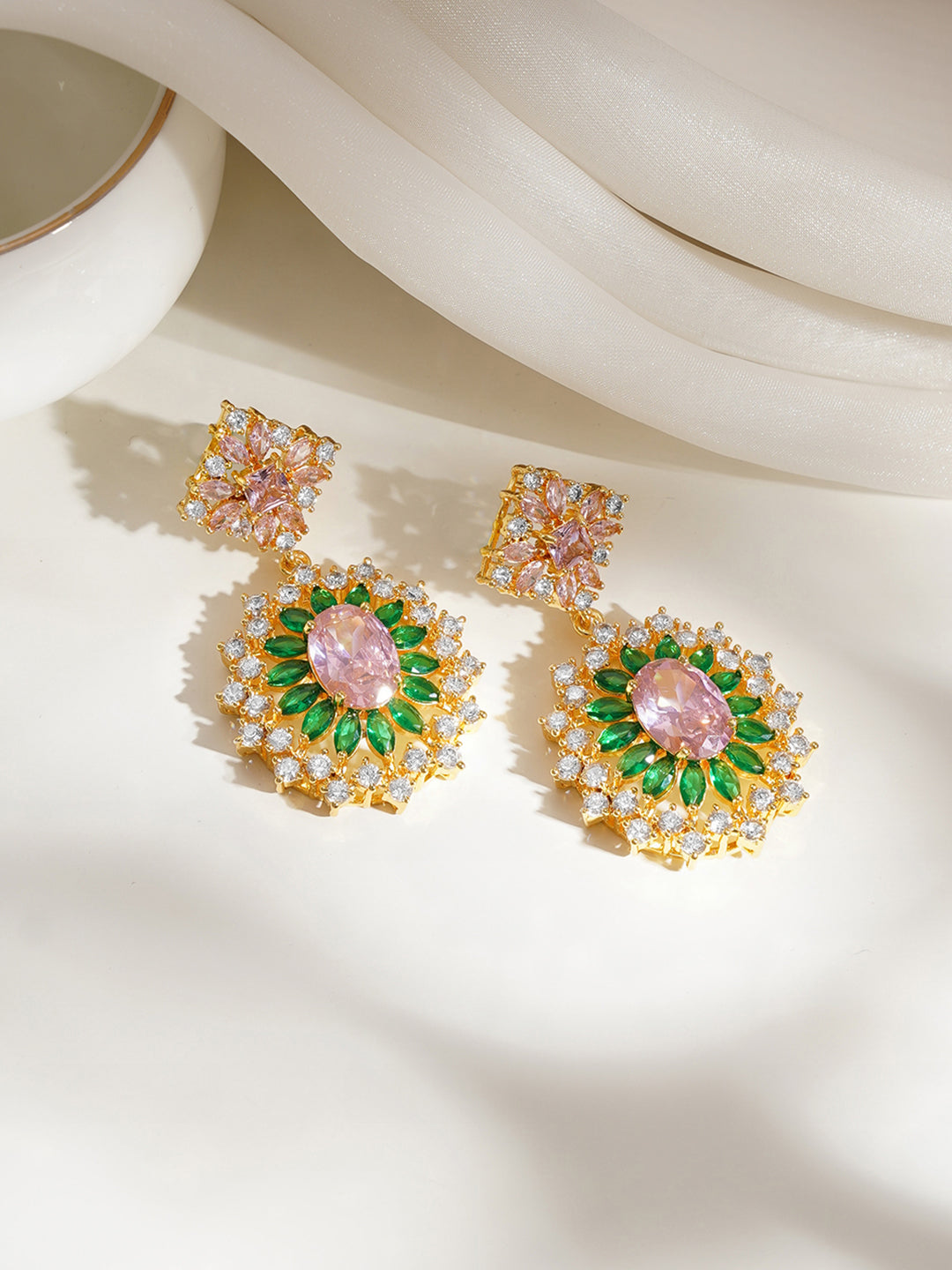 Blooming Radiance Crystal Statement Earrings フリーサイズ