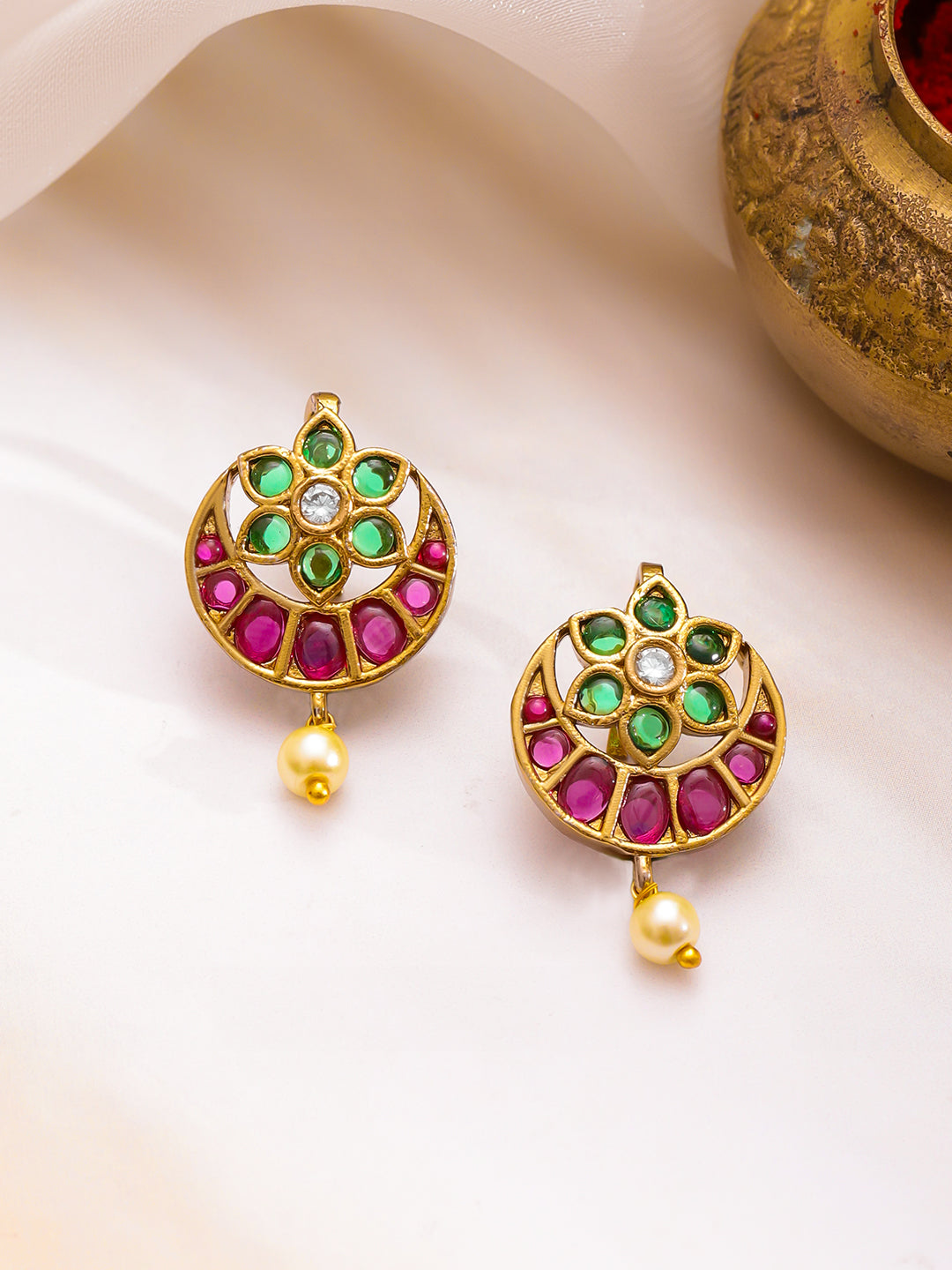 Pink Moon Floral Green Ear Cuffs フリーサイズ