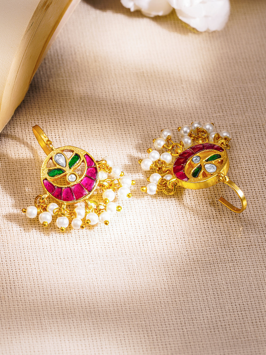Elegant Festive Ruby Green Statement Ear Cuffs フリーサイズ