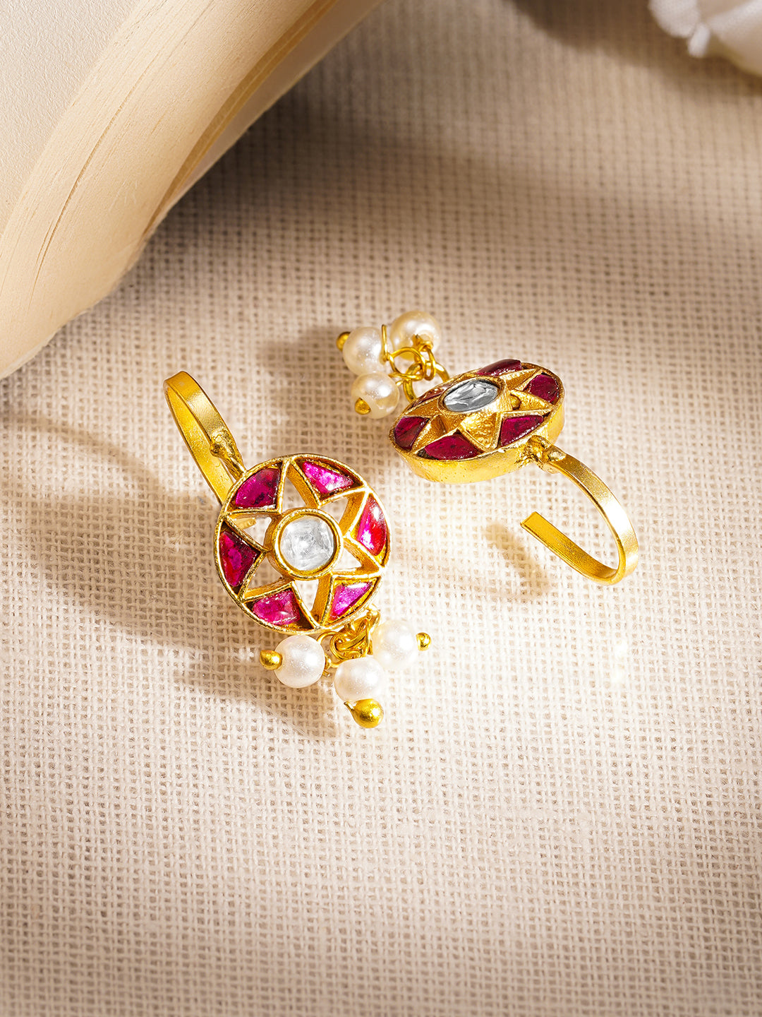 Festive Kundan Pearl Cluster Ear Cuffs フリーサイズ