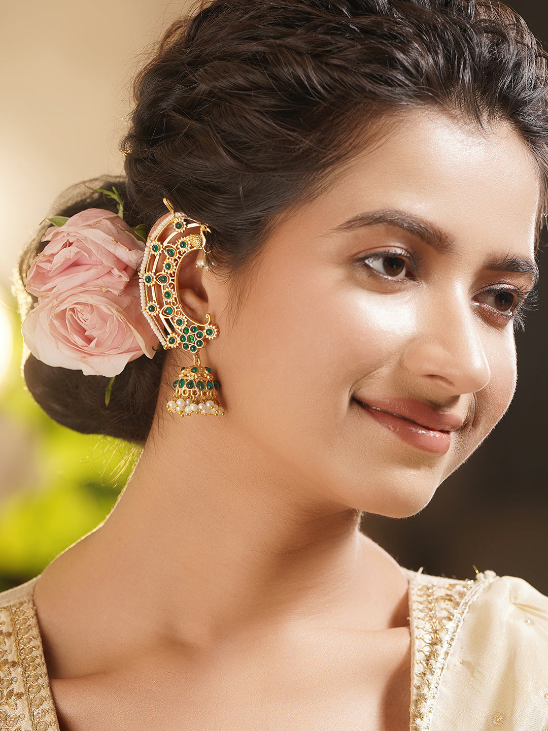 Gold Plated Brass Green Kundan Beaded Ear Cuff Jhumka Earrings フリーサイズ