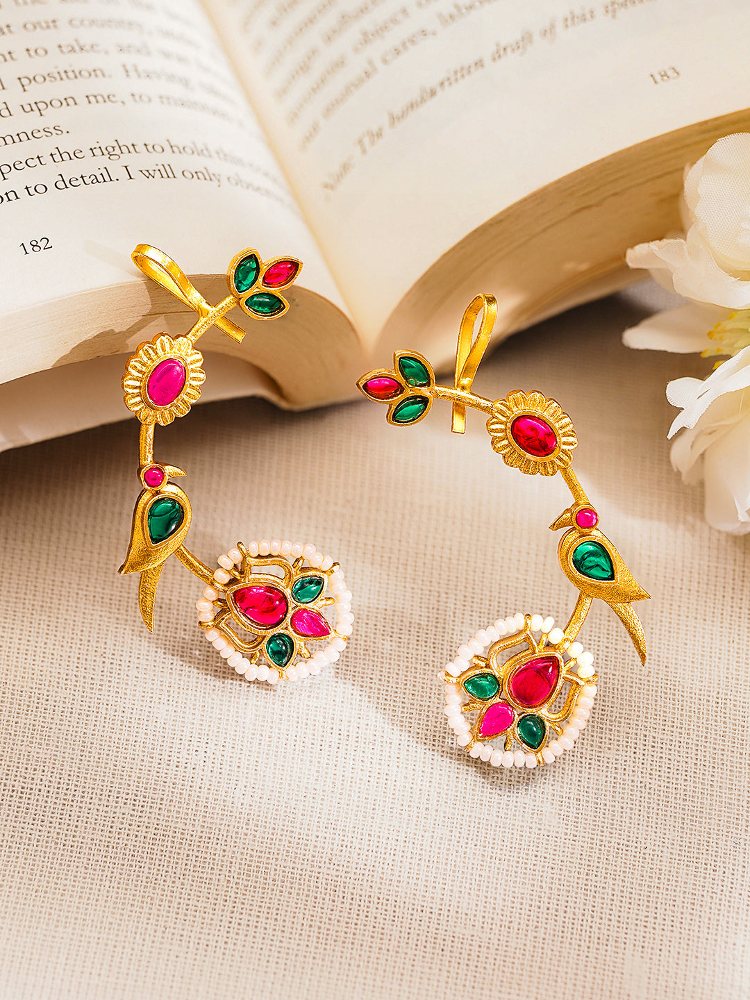 Festive Charm Lotus Kundan Pearl Ear Cuffs フリーサイズ