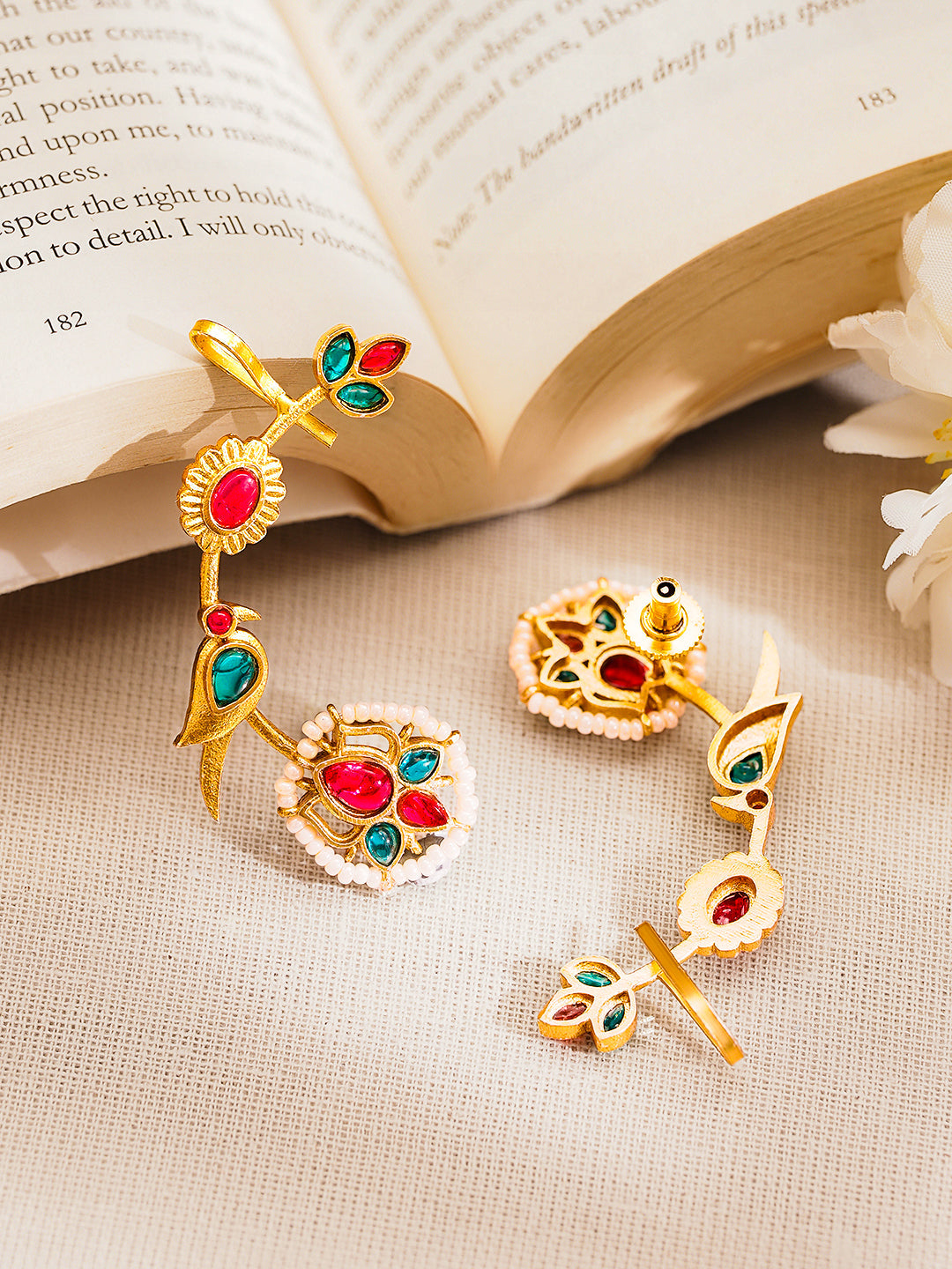 Festive Charm Lotus Kundan Pearl Ear Cuffs フリーサイズ