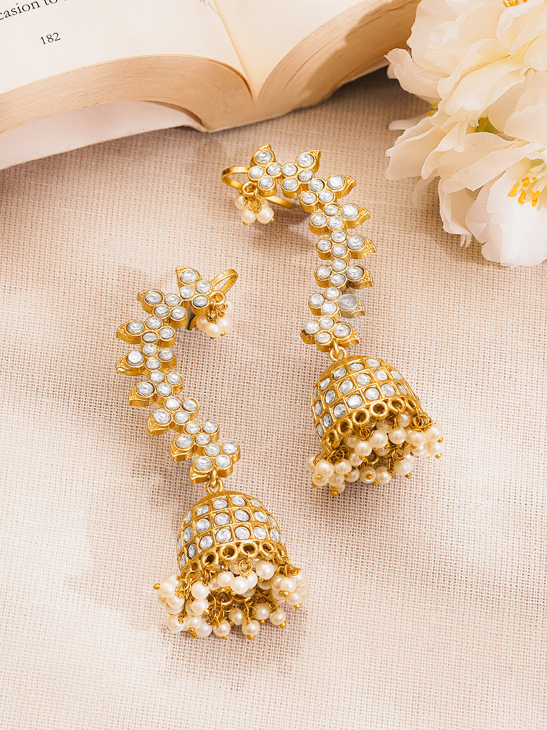 Regal Kundan Pearl Ear Cuff Jhumka フリーサイズ