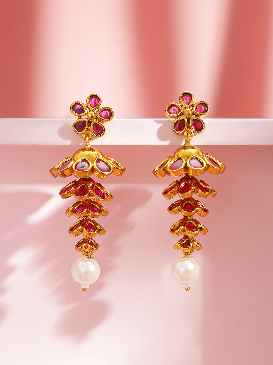 Dusky Rose Dangler Earrings フリーサイズ