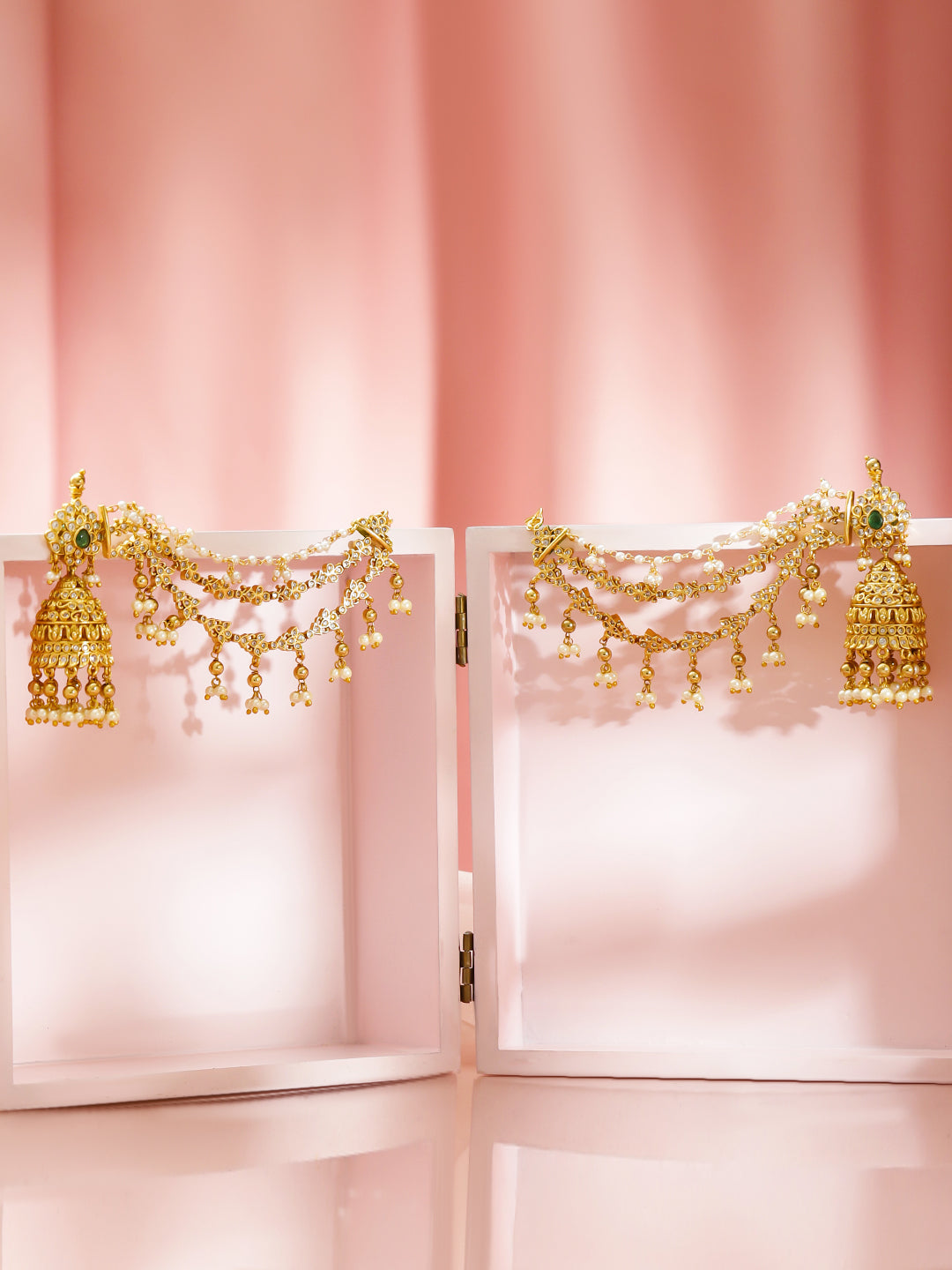 Pearl Drop Layered Golden Jhumkas フリーサイズ