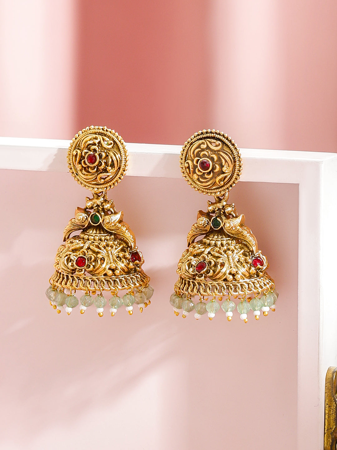 Green Beaded Gold Jhumkas フリーサイズ