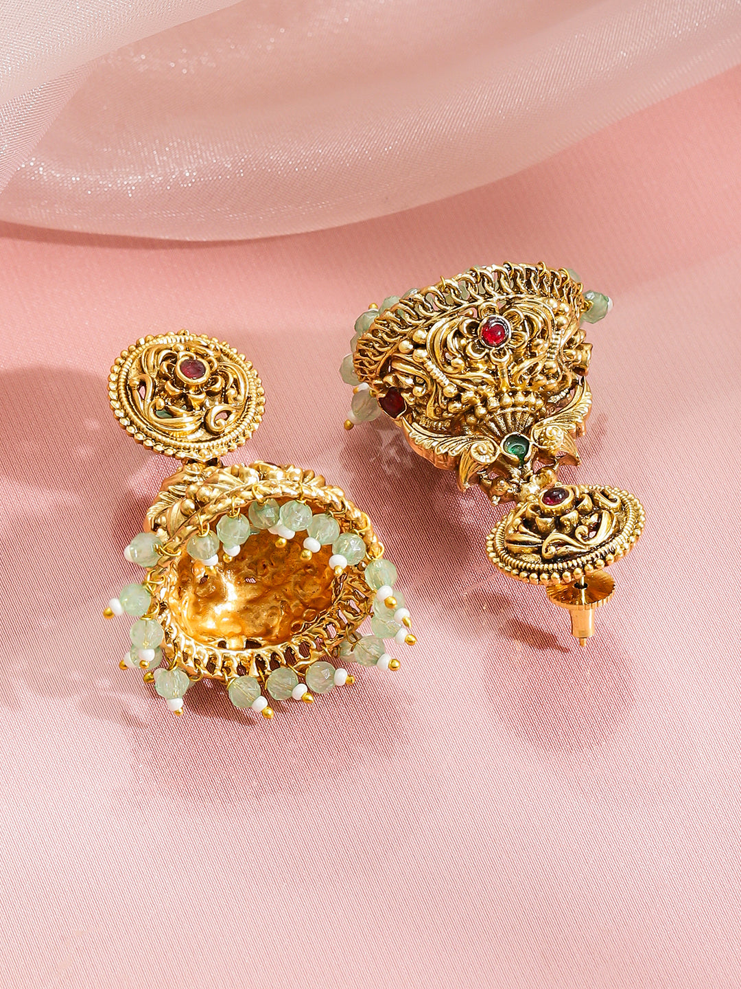 Green Beaded Gold Jhumkas フリーサイズ