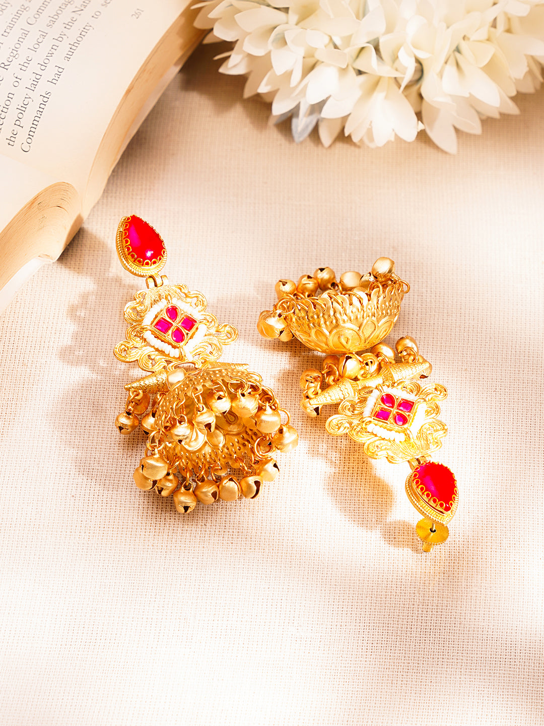 Heritage Gold Beaded Statement Jhumkas フリーサイズ