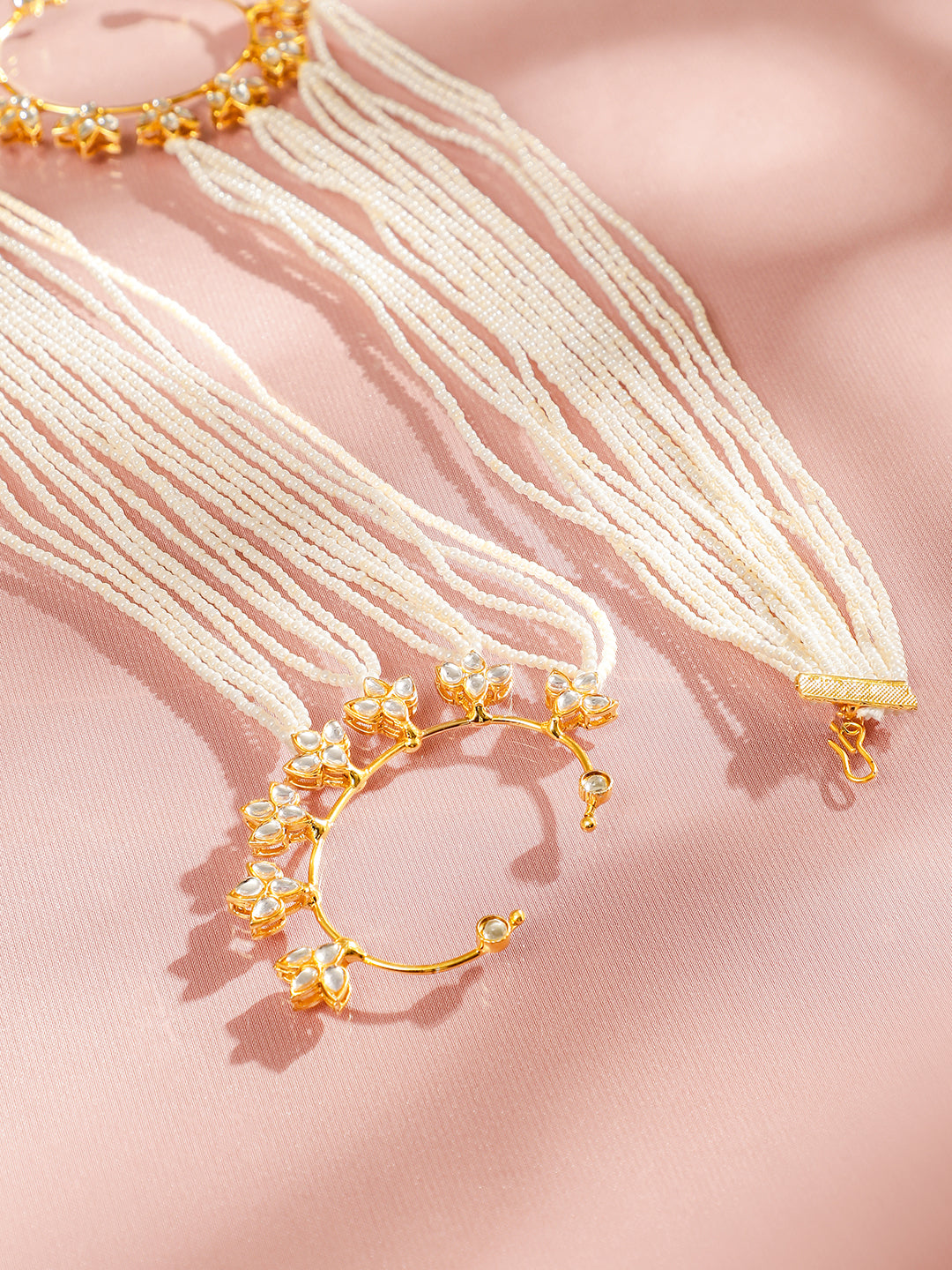 Luxurious Pearl Ear Cuffs with Kaan Chain Gold