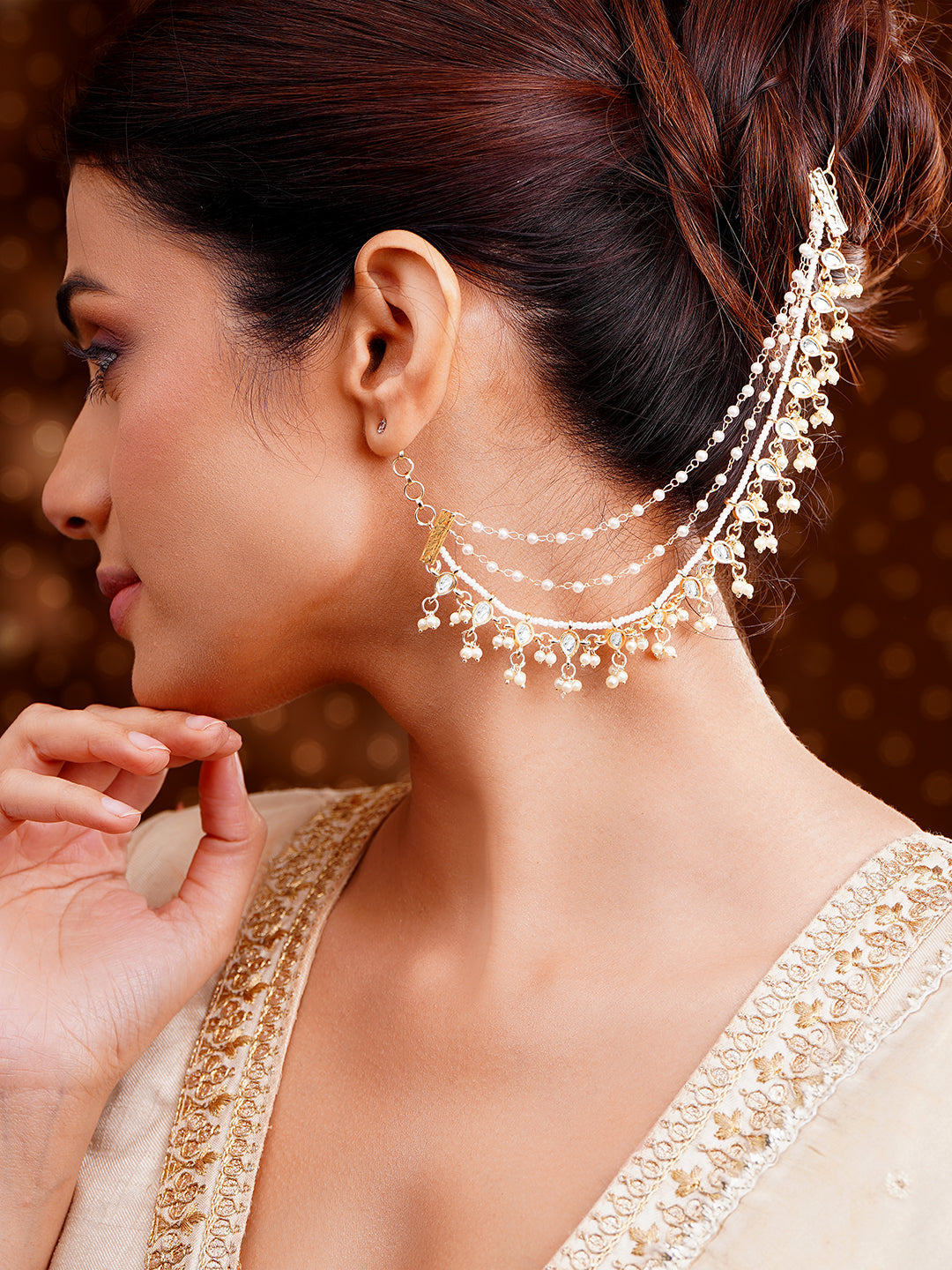 【Rubans】 Set of 2 Gold Plated Pearl Beaded Kundan Layered Kaan Chain｜ゴールドメッキ パールビーズ クンダン レイヤード カーンチェーン イヤリング（左右2本セット）