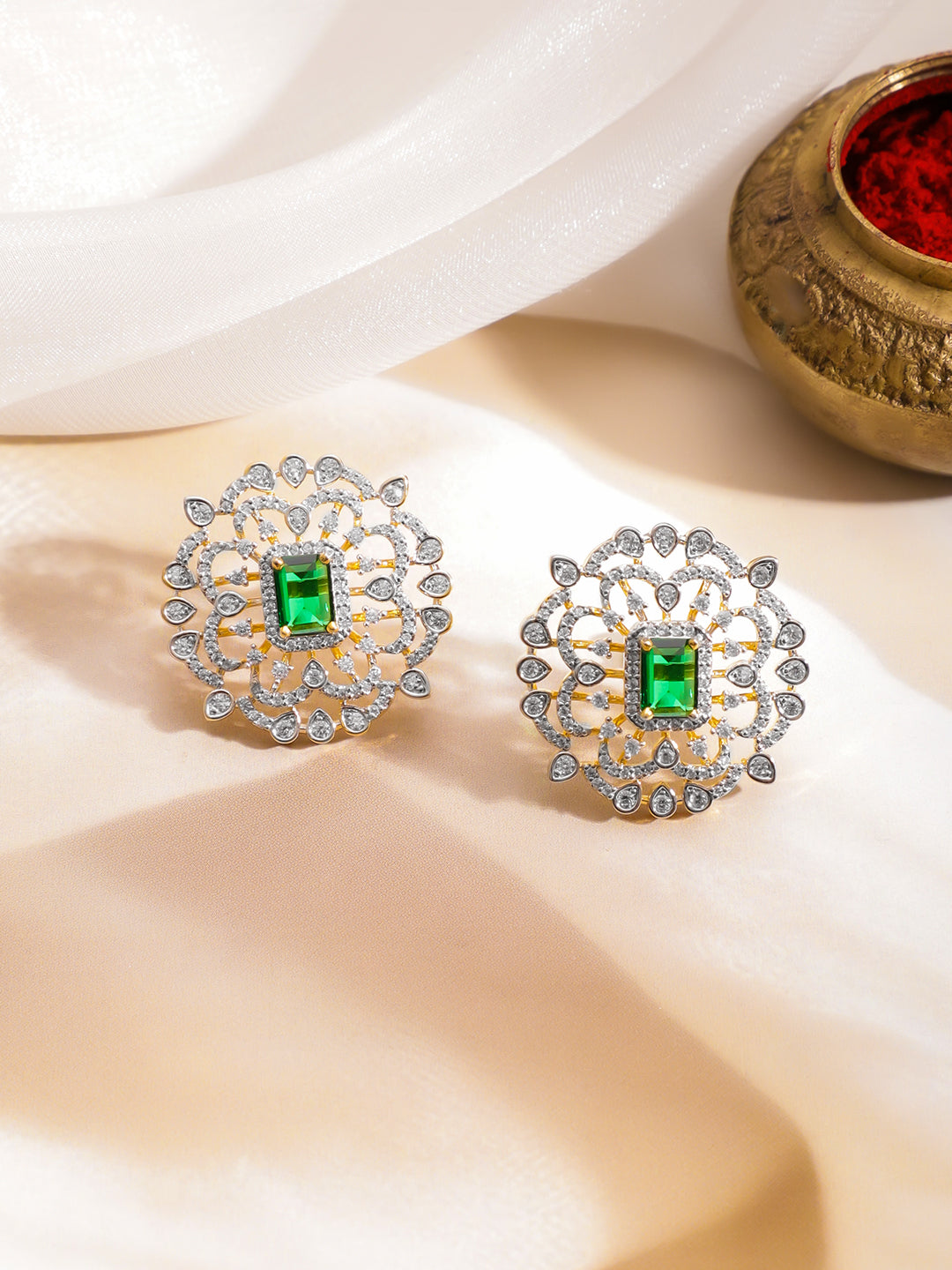 Cubic Green Studded American Diamond Zirconia Earrings フリーサイズ