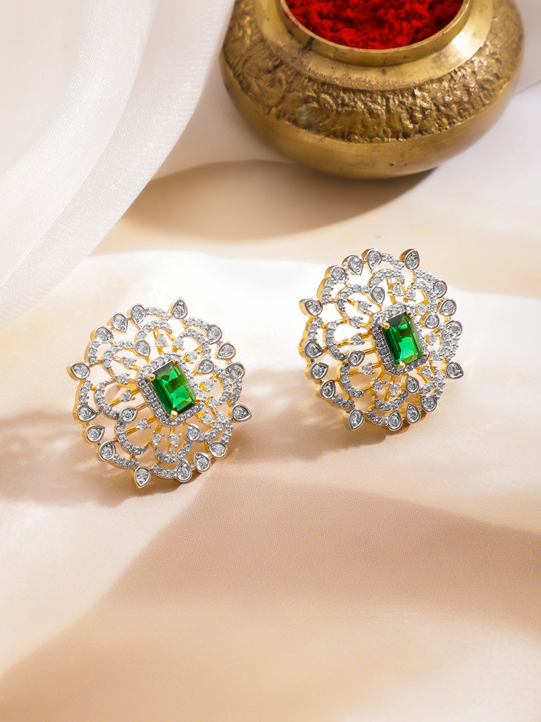 Cubic Green Studded American Diamond Zirconia Earrings フリーサイズ