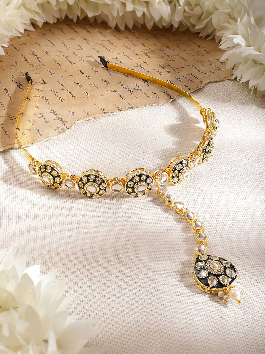 Elegant White & Green Kundan Mathapatti フリーサイズ