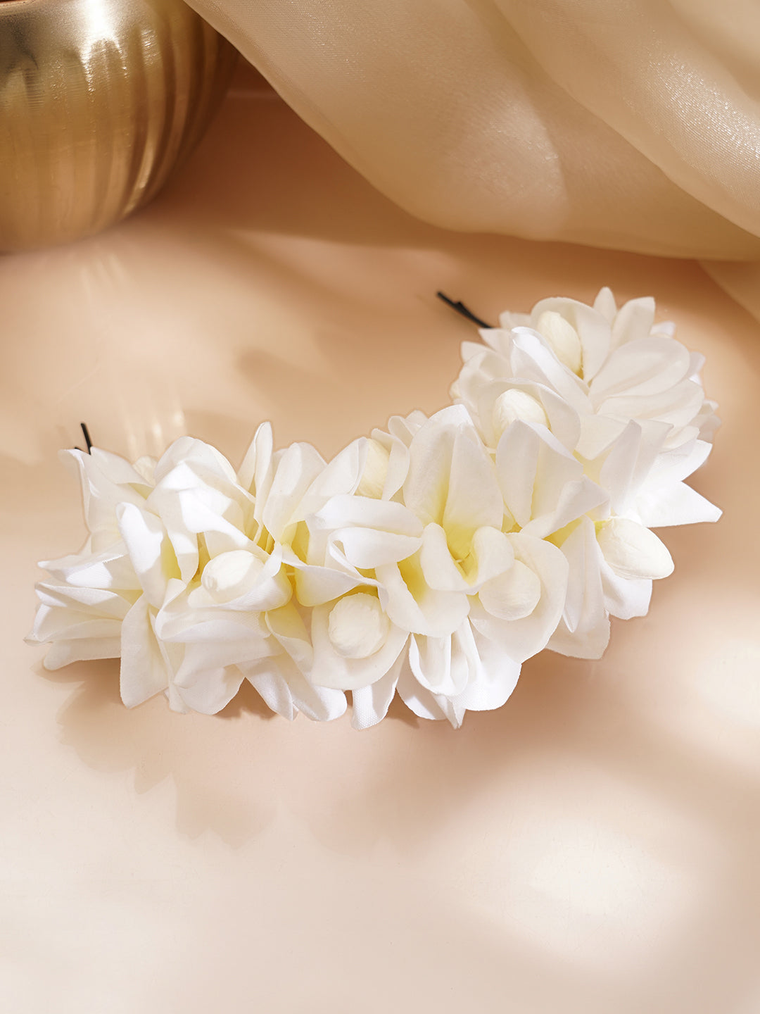 White Blossom Festive Hair Accessory フリーサイズ