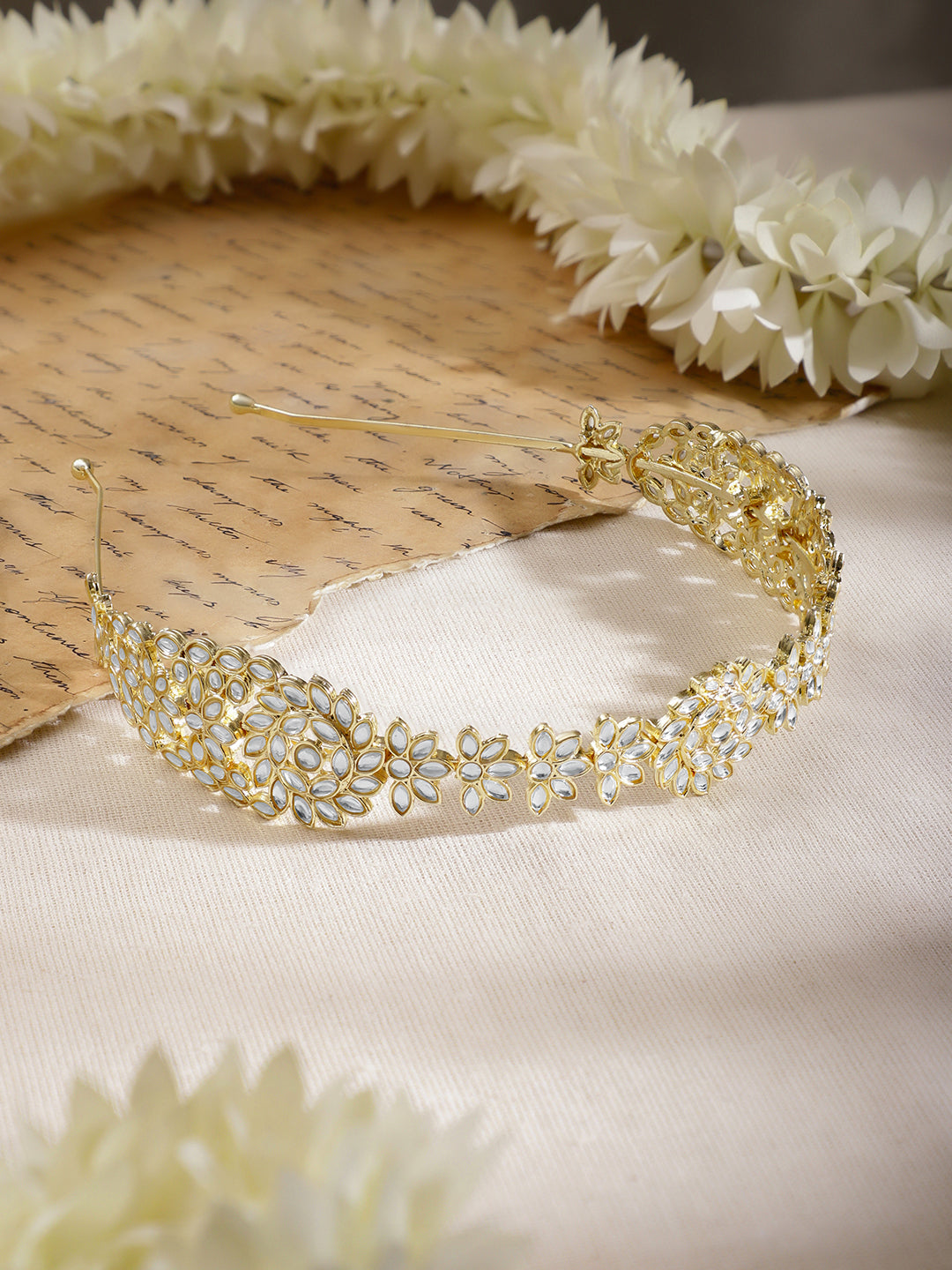 Golden & White Kundan Designer Hair Band フリーサイズ