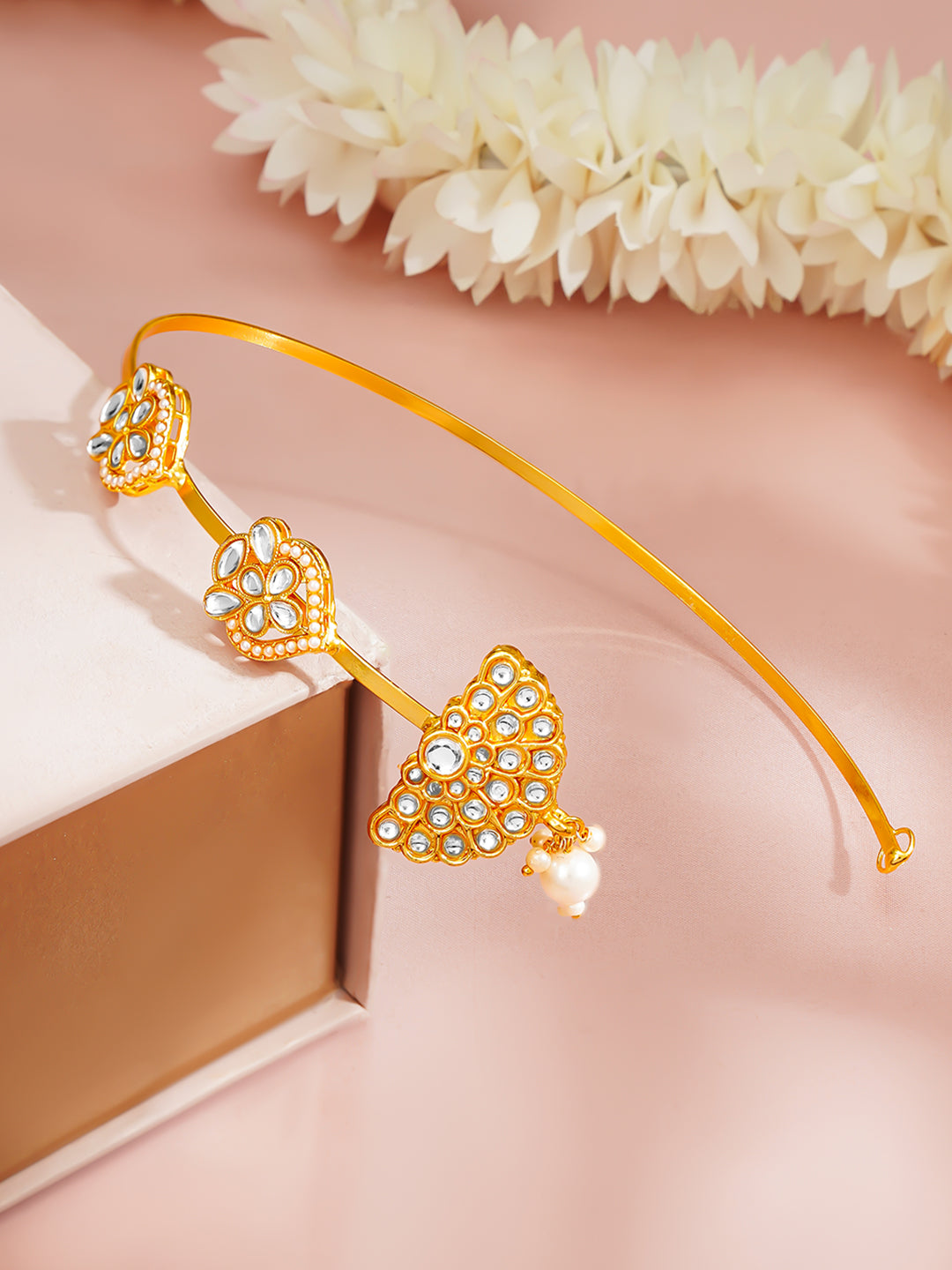 【Rubans】 Gold Plated Pearl Kundan Bridal Maang Tikka｜ゴールドメッキ パール クンダン ブライダル マーンティッカ（額飾り）