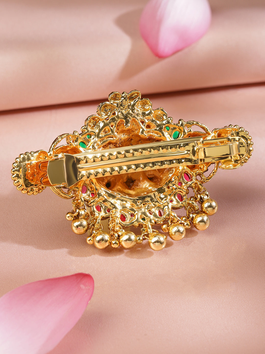 Rubans 22K Gold-Plated Ruby Pink & Emerald Green Stone Studded Goddess Lakshmi Temple Hair Clip with Hanging Beads フリーサイズ