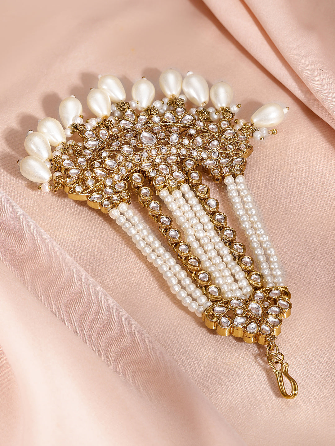 Hair Brooch That Weaves Generations into Her Hair Gold