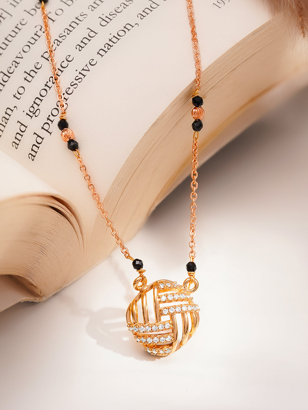Everyday Gold Black Mangalsutra Necklace フリーサイズ