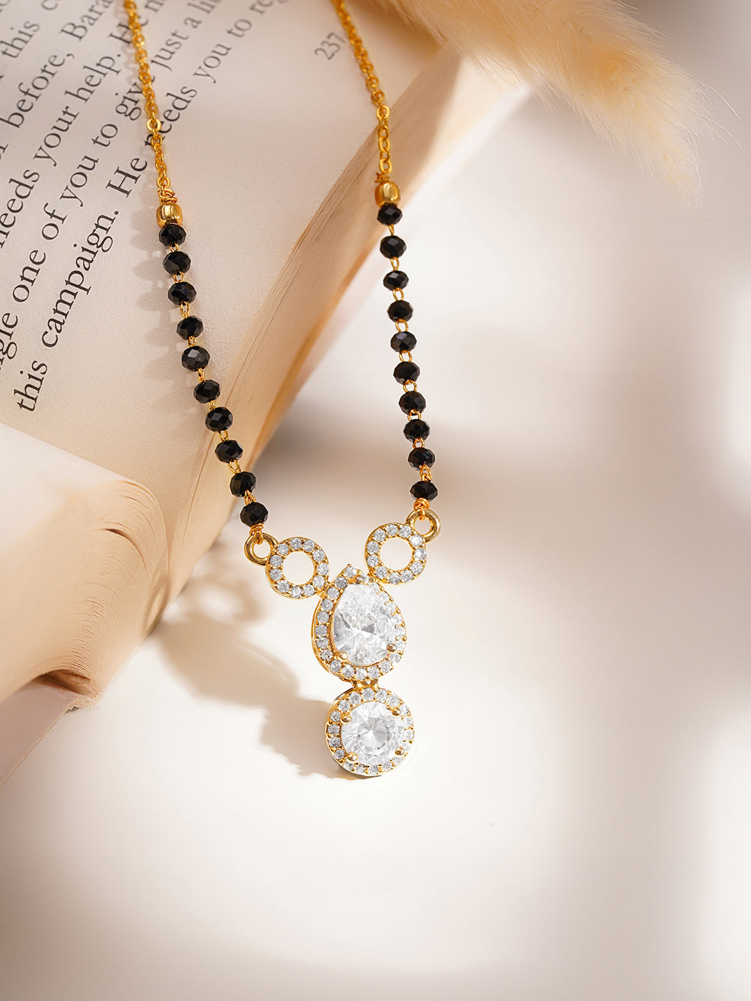【Rubans】 Silver Cubic Zirconia Halo Drop Mangalsutra｜シルバートーン キュービックジルコニア ヘイロー ドロップ マンガルスートラ