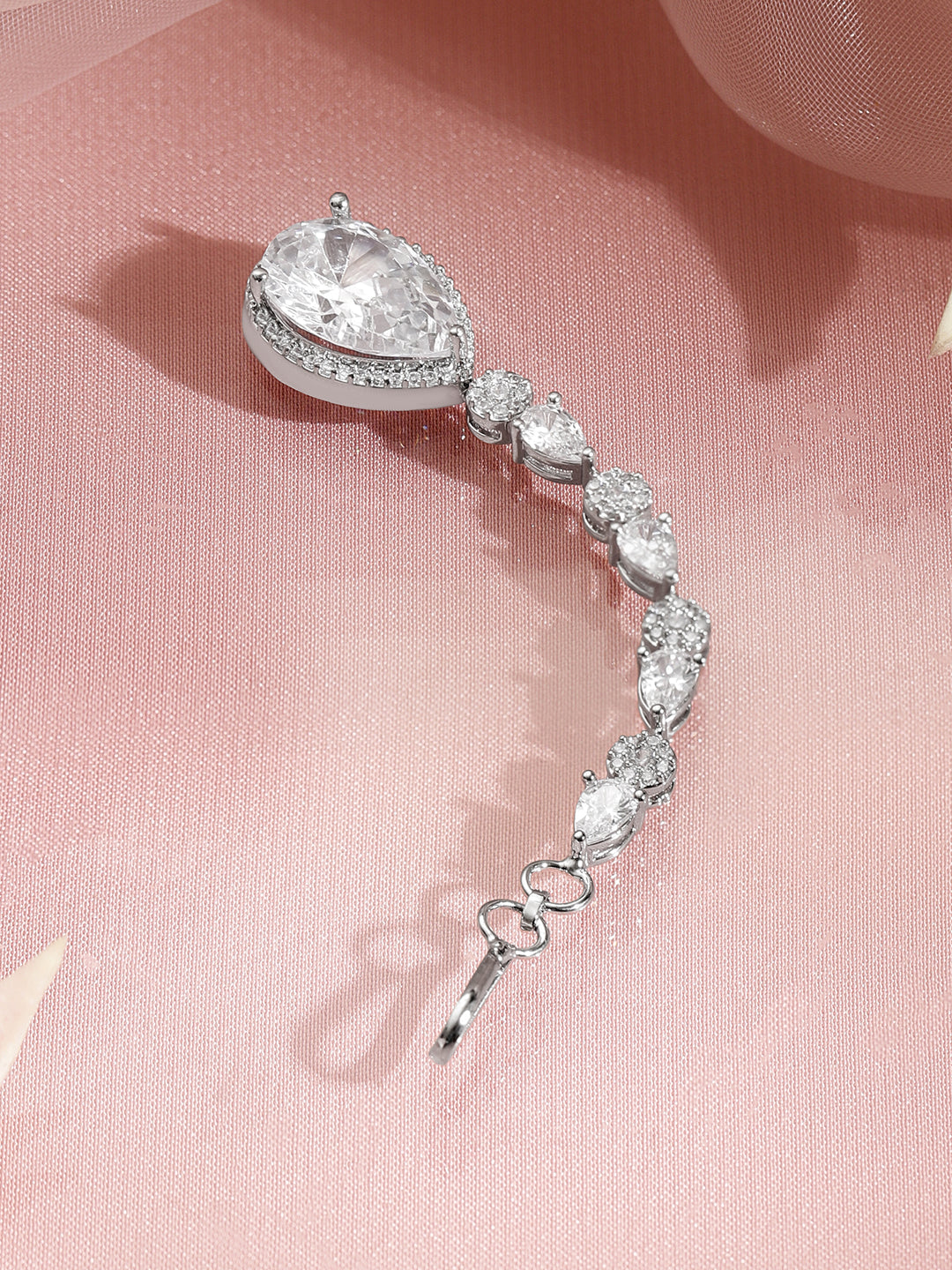 Rubans Rhodium Plated Brass White American Diamond Teardrop Maangtikka フリーサイズ