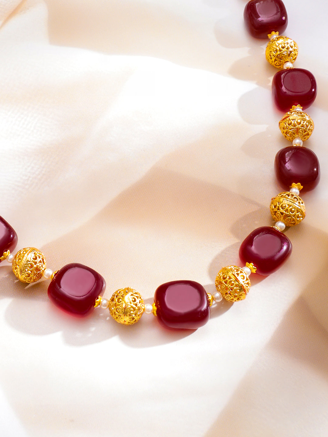 Ruby & Gold Beaded Necklace フリーサイズ