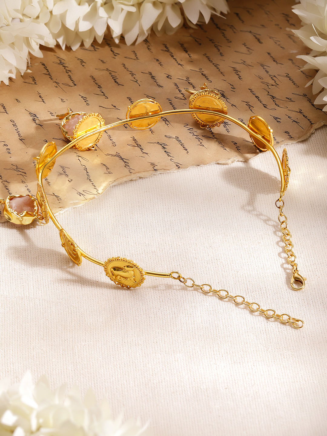 Multi Charm Pink Studded Gold Choker フリーサイズ