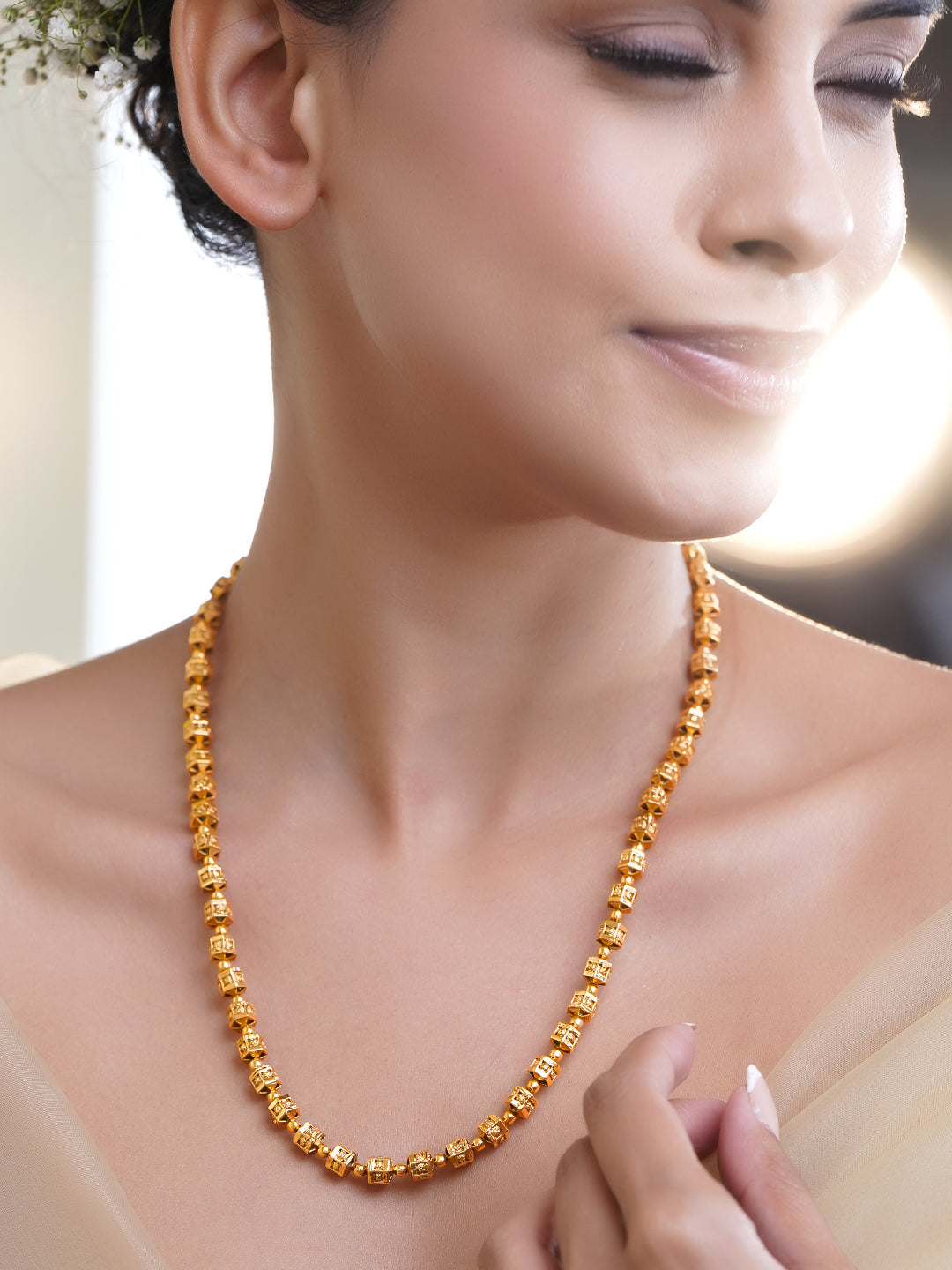 Festive Shine Gold Beaded Necklace フリーサイズ