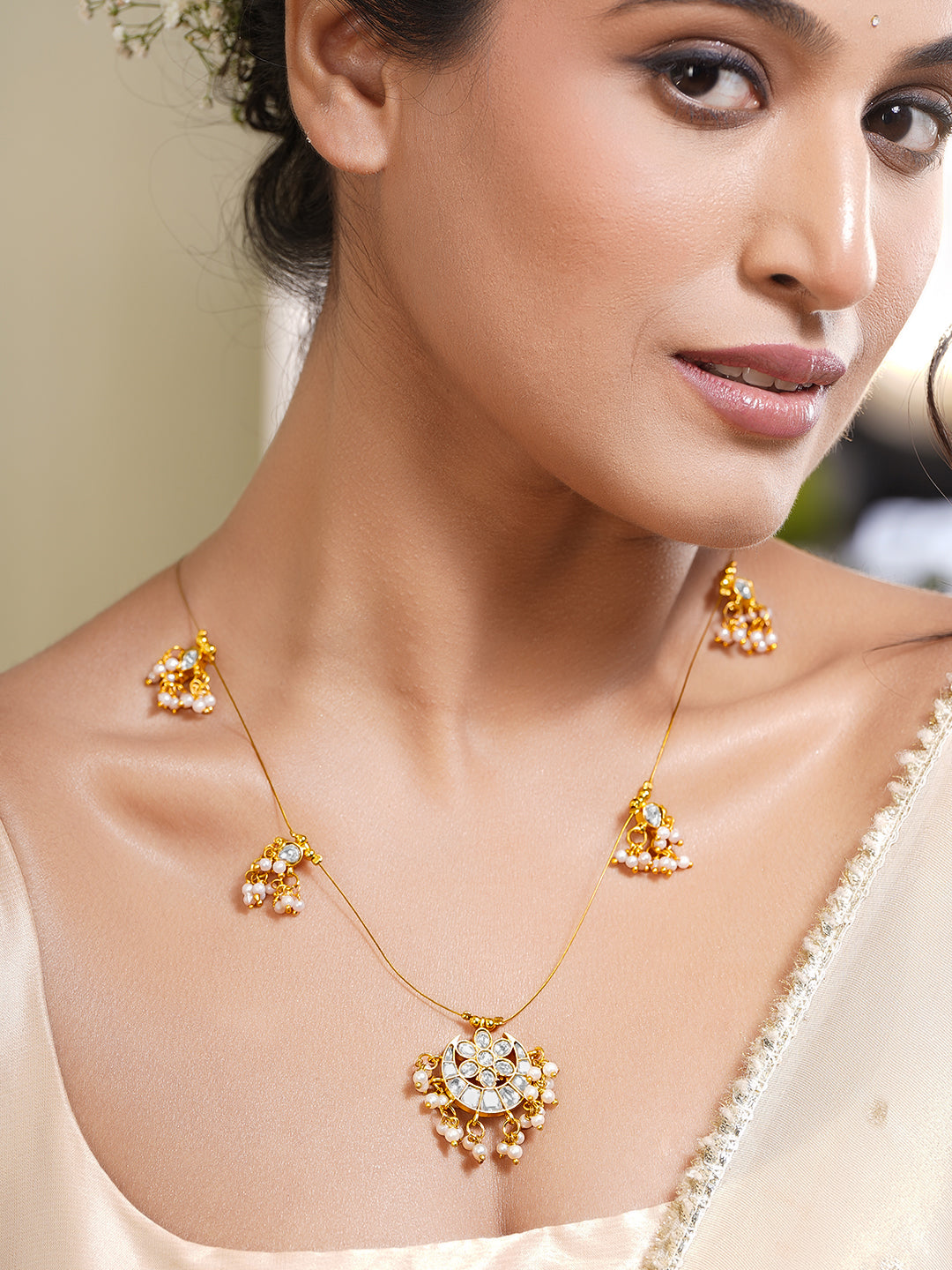 Floral Kundan Pearl Cluster Necklace Set フリーサイズ
