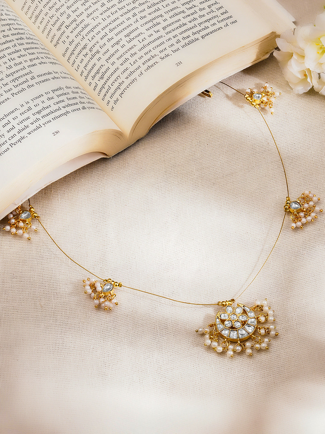 Floral Kundan Pearl Cluster Necklace Set フリーサイズ