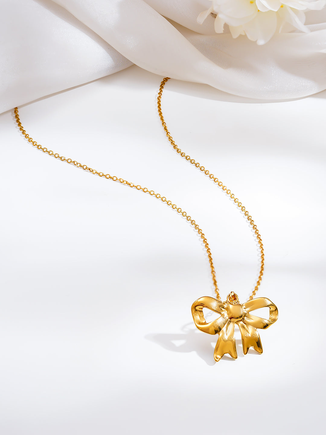 Demi Fine 18K Gold Plated Stainless steel Sweet Little Moment Bow Necklace Length - 23 cm