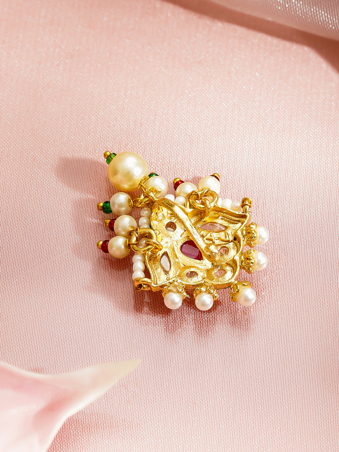 Vivid Hues Kundan Nose Pin フリーサイズ