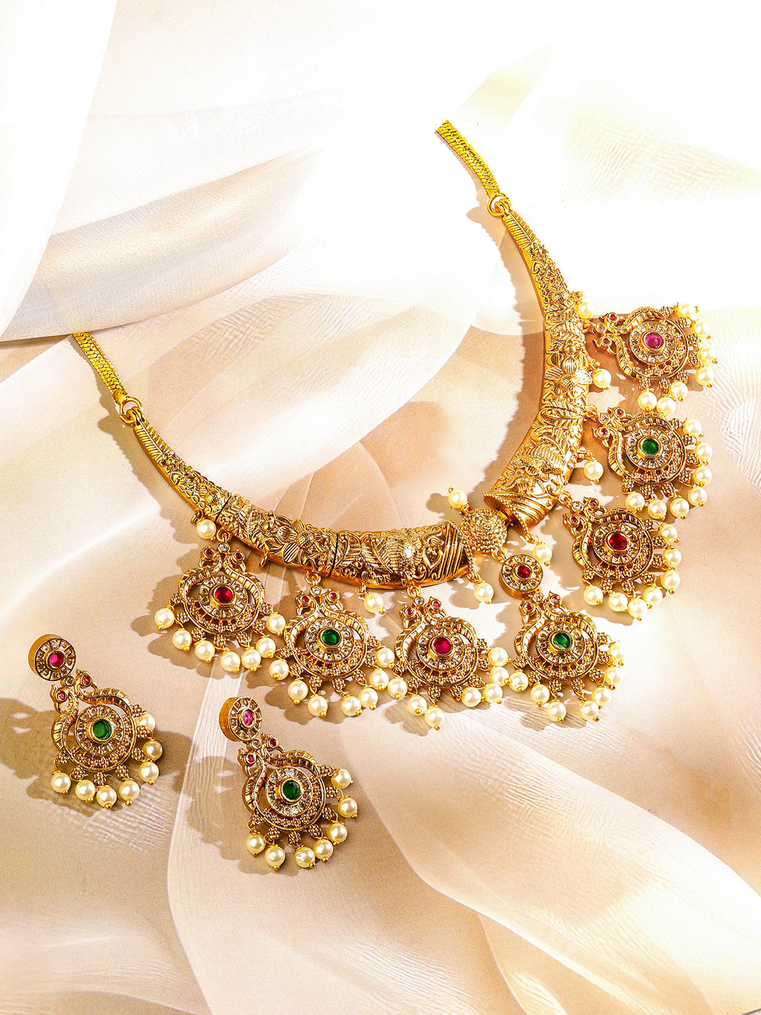 Red & Green Studded Pearl Golden Necklace Set フリーサイズ