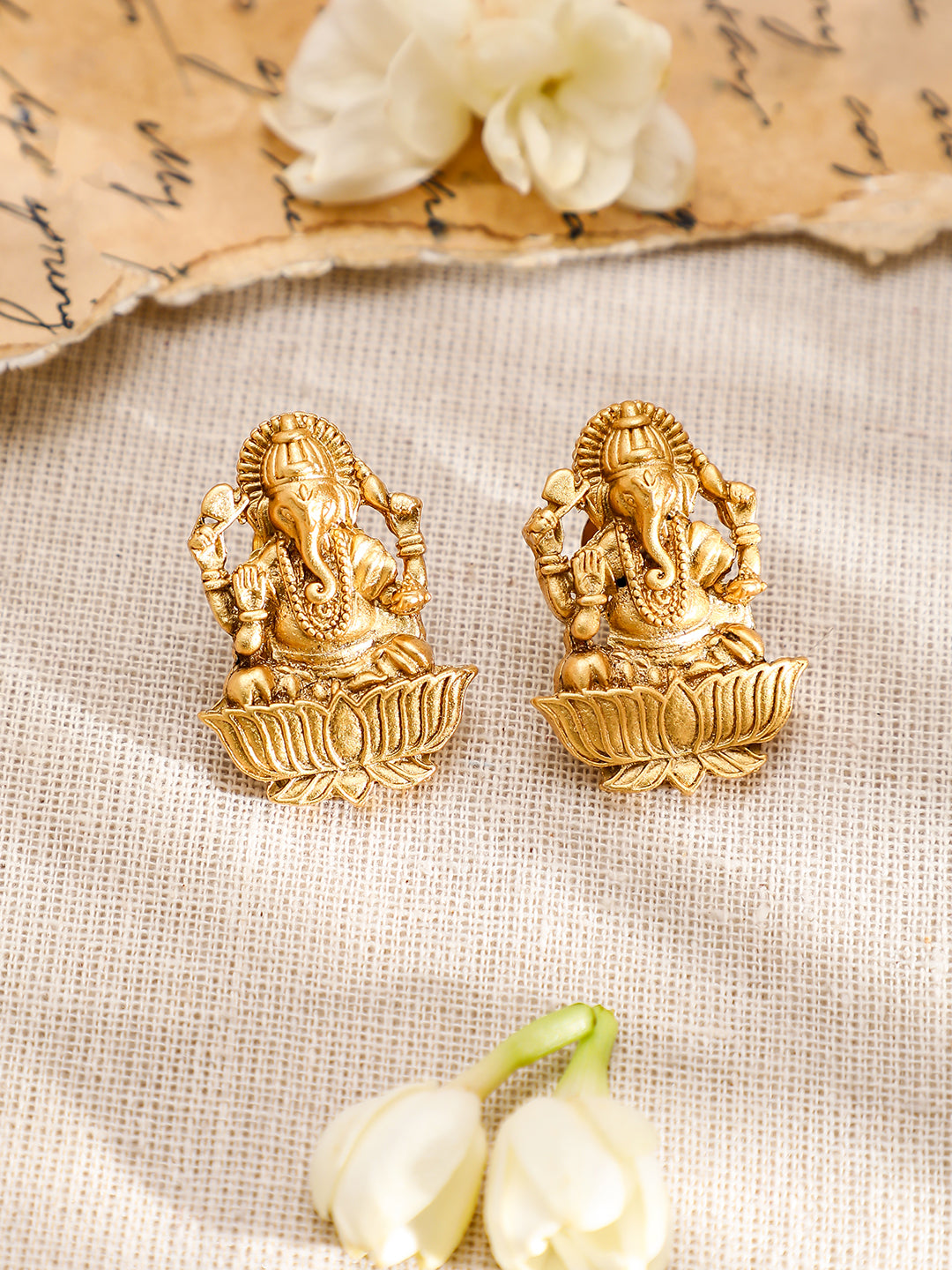 Lord Ganesha Divine Golden Necklace Set Gold