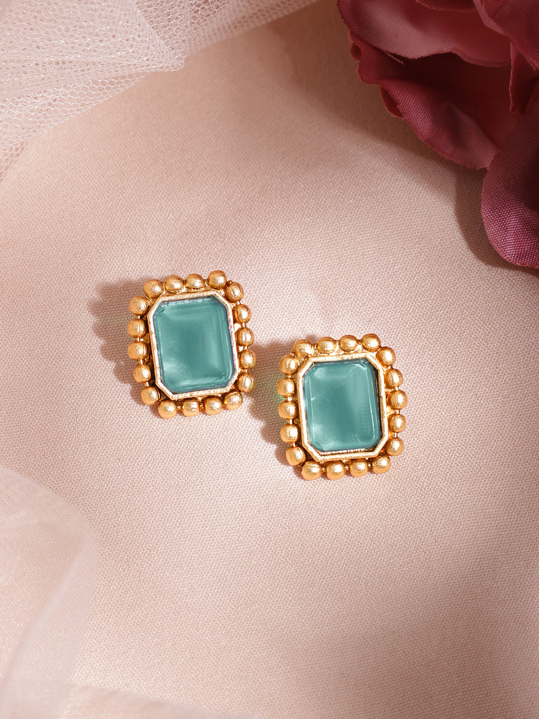 Blue Studded Golden Choker Set Gold