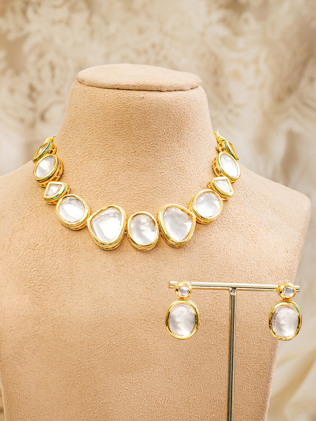 Gilded Dreams in Kundan Necklace Set フリーサイズ