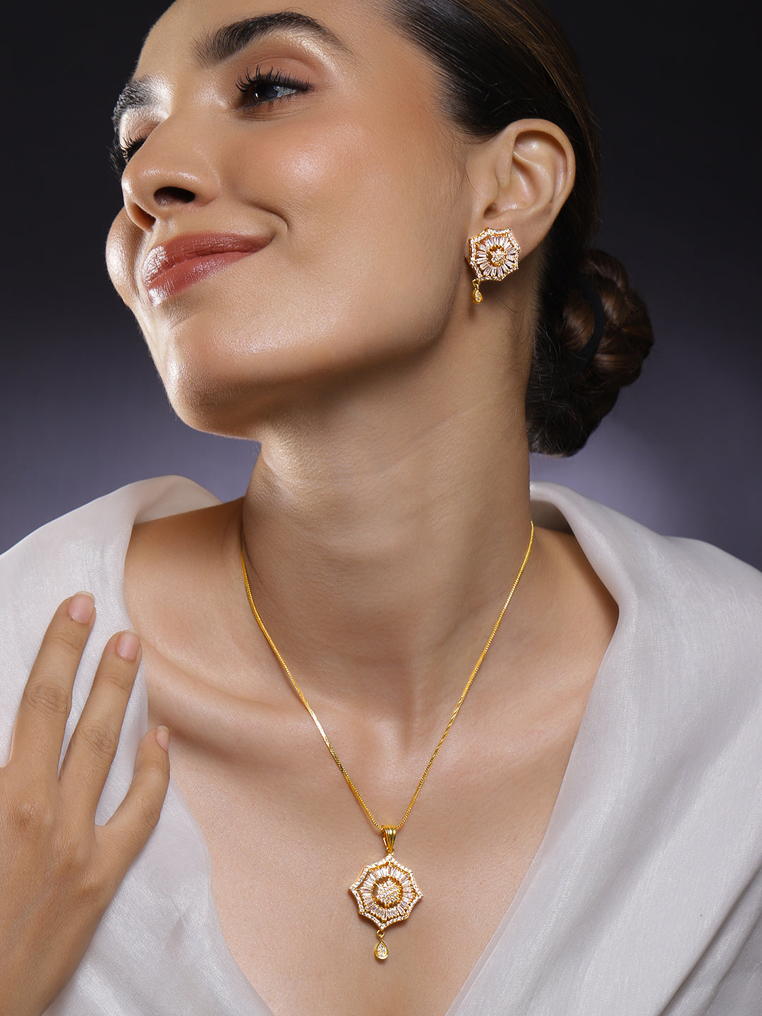 Sparkling American Diamond Zirconia Necklace フリーサイズ