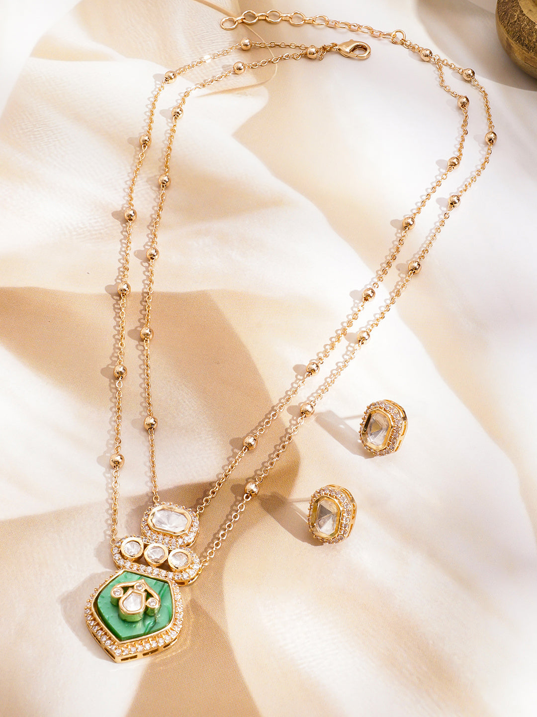 Kundan Grace in Green Necklace Set フリーサイズ