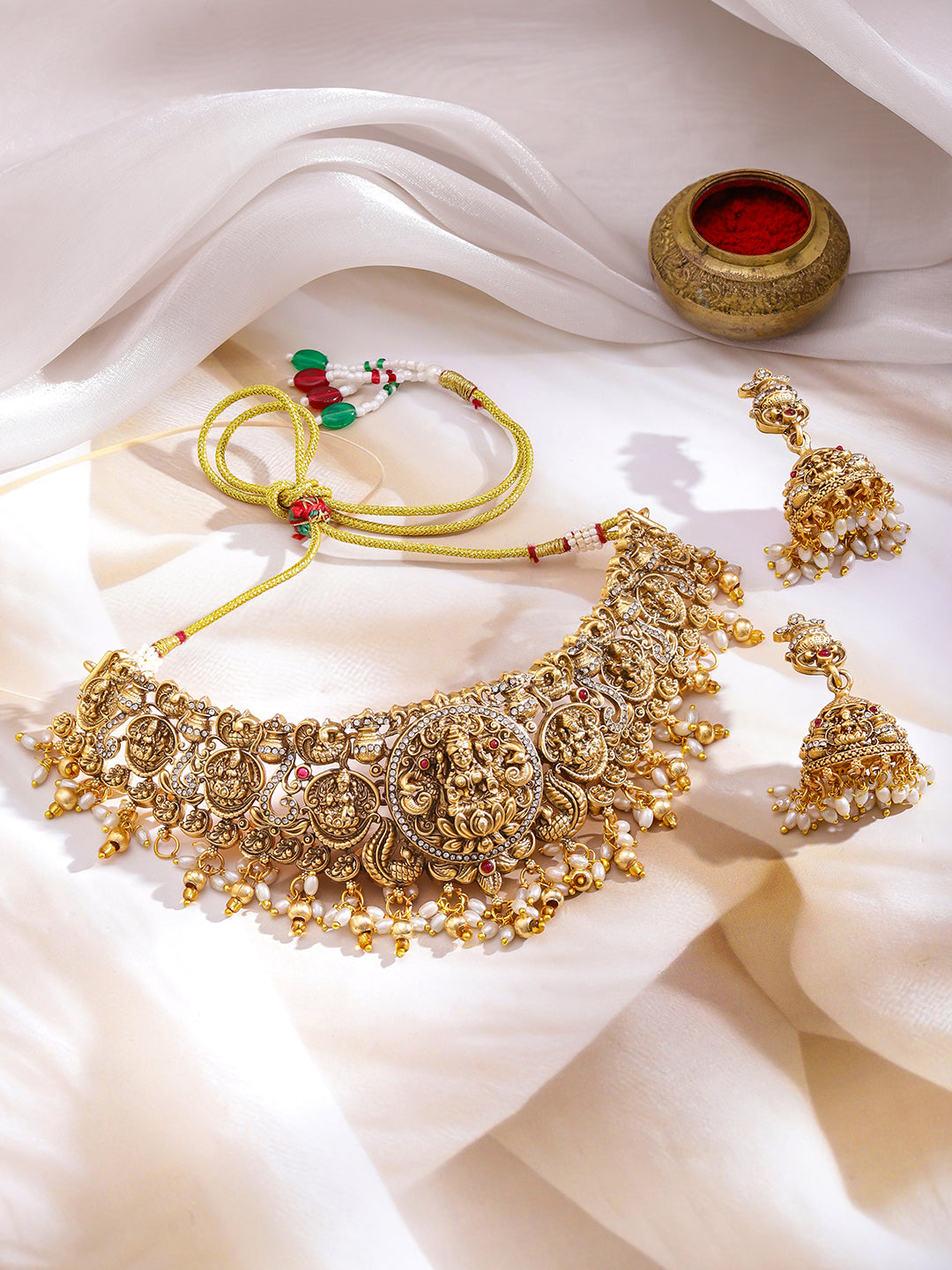Laxmi Motif Pearl Beaded Gold Necklace Set フリーサイズ
