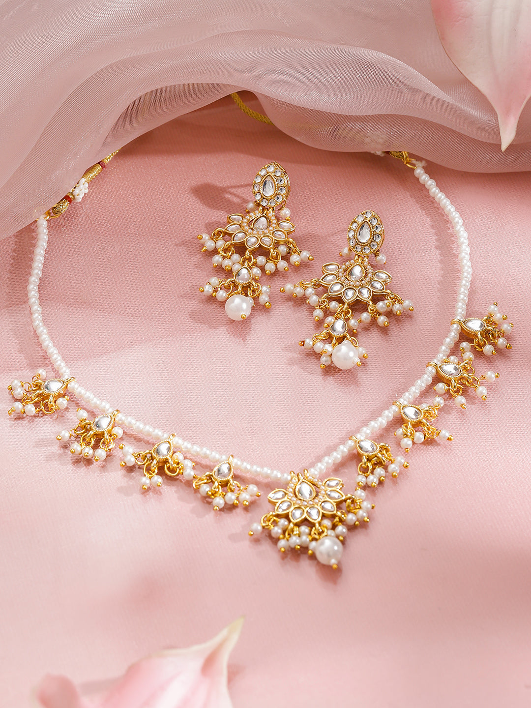 Elegant Hues Kundan Pearls Necklace Set フリーサイズ
