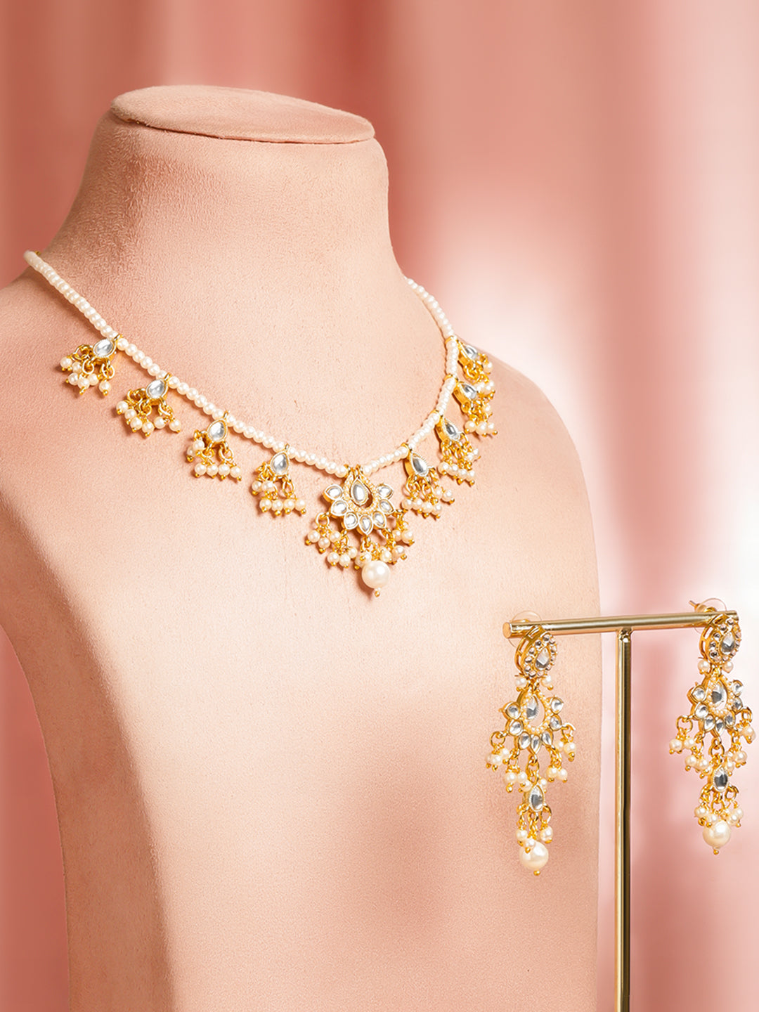 Elegant Hues Kundan Pearls Necklace Set フリーサイズ