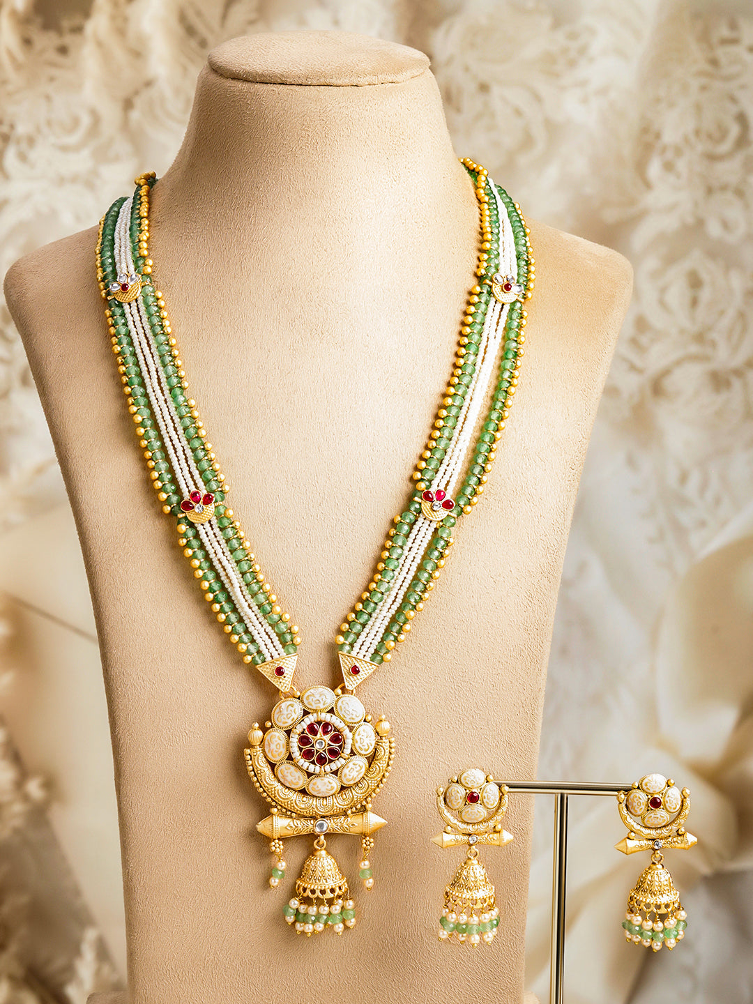 【Rubans】 Dynasty Queen 22K Gold-Plated Kundan Pendant Beaded Necklace Set｜ダイナスティ クイーン 22K ゴールドメッキ クンダン ペンダント ビーズ ネックレスセット