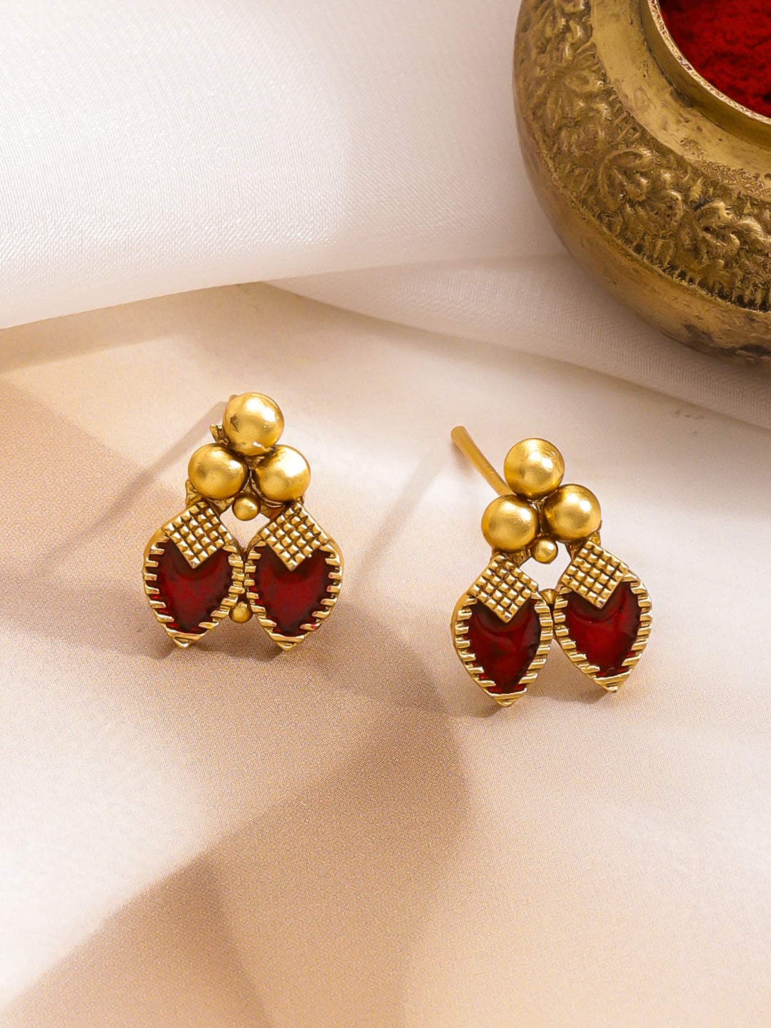 Red Studded Gold Necklace Set フリーサイズ
