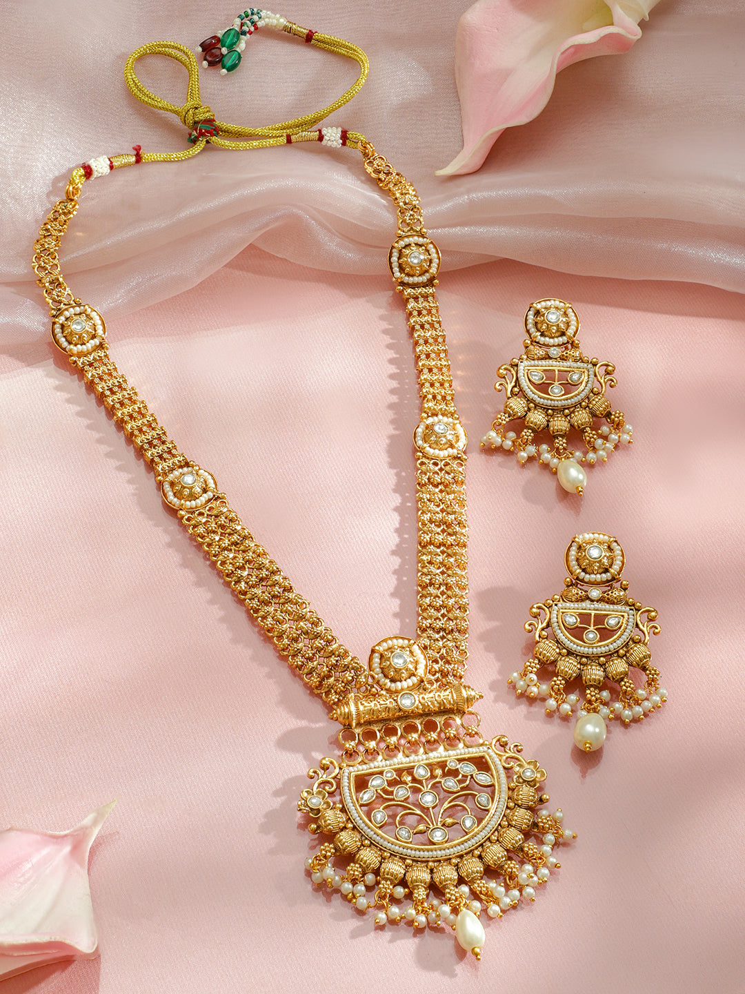 Queen Treasure Golden Necklace Set フリーサイズ