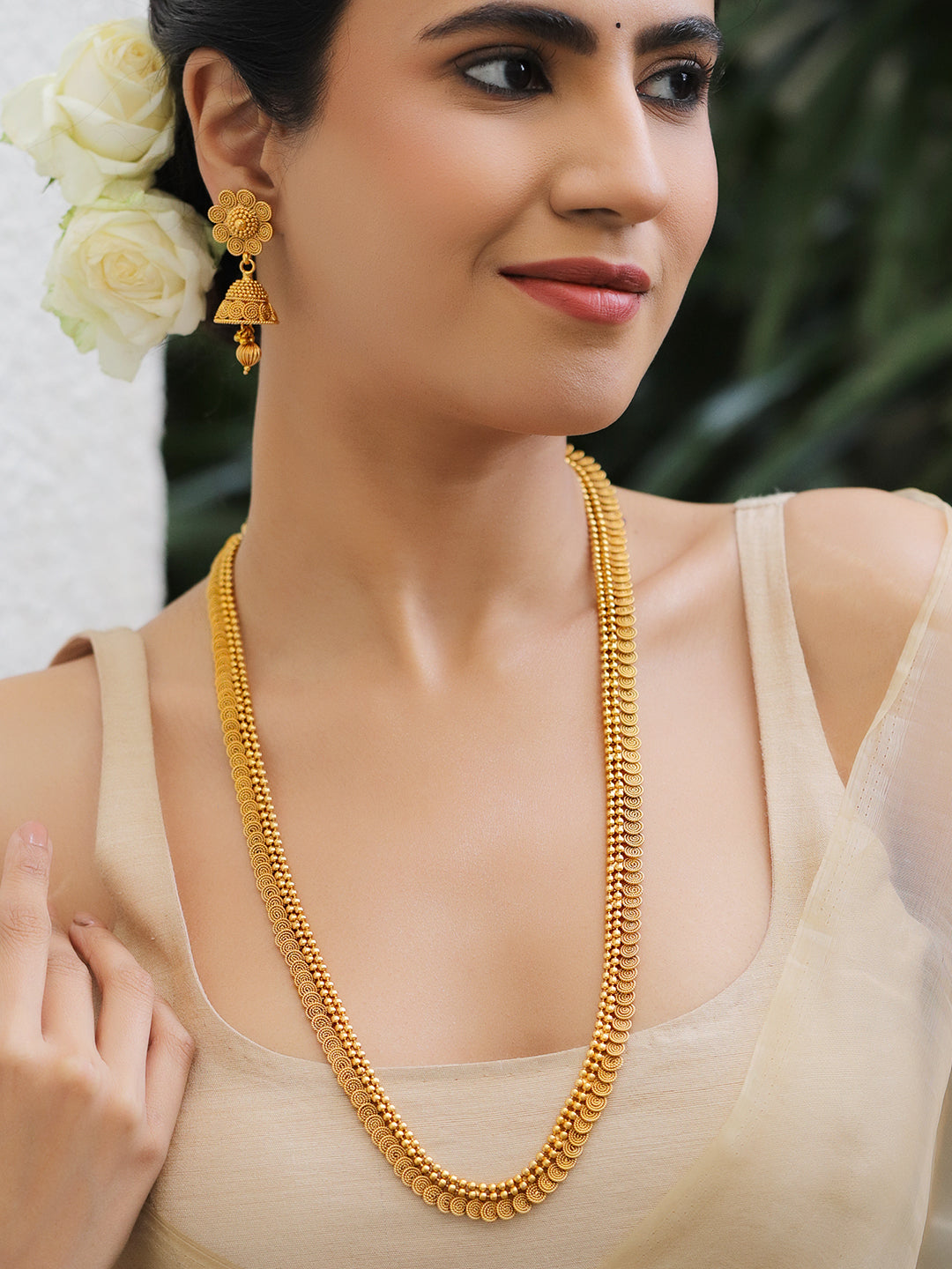 Gold Toned Long Necklace Set フリーサイズ