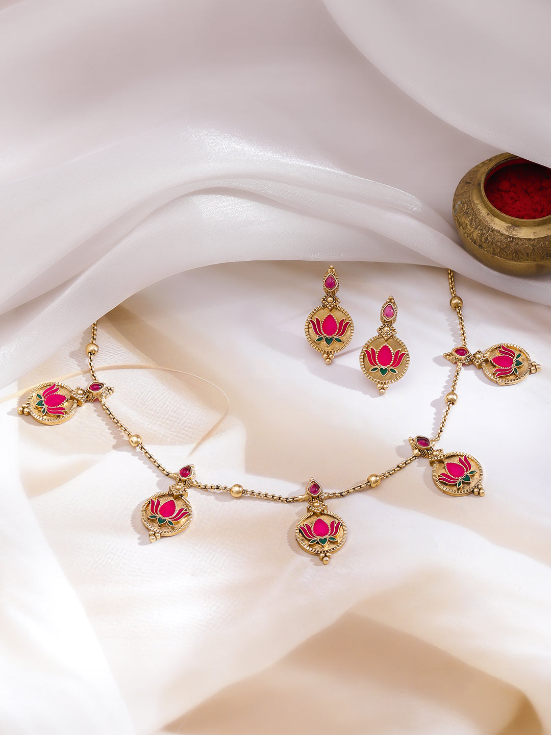 Lotus Motif Gold Necklace Set フリーサイズ
