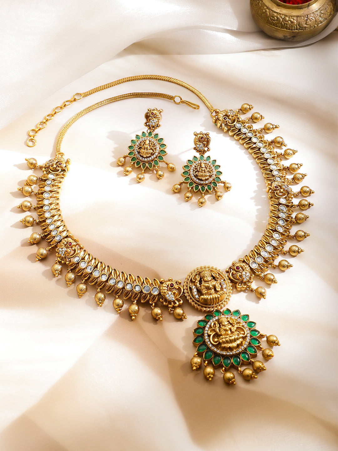Golden Green Temple Lakshmi Necklace Set フリーサイズ