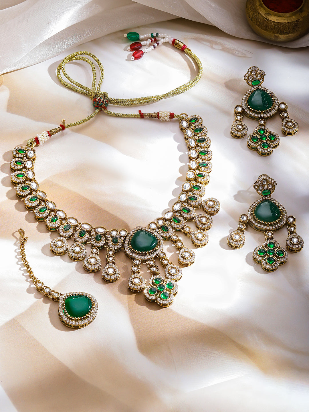Queen’s Green Flame Necklace Set フリーサイズ