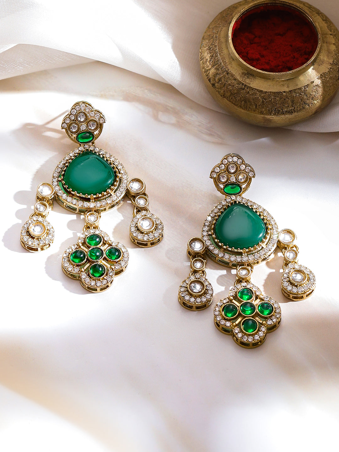 Queen’s Green Flame Necklace Set フリーサイズ